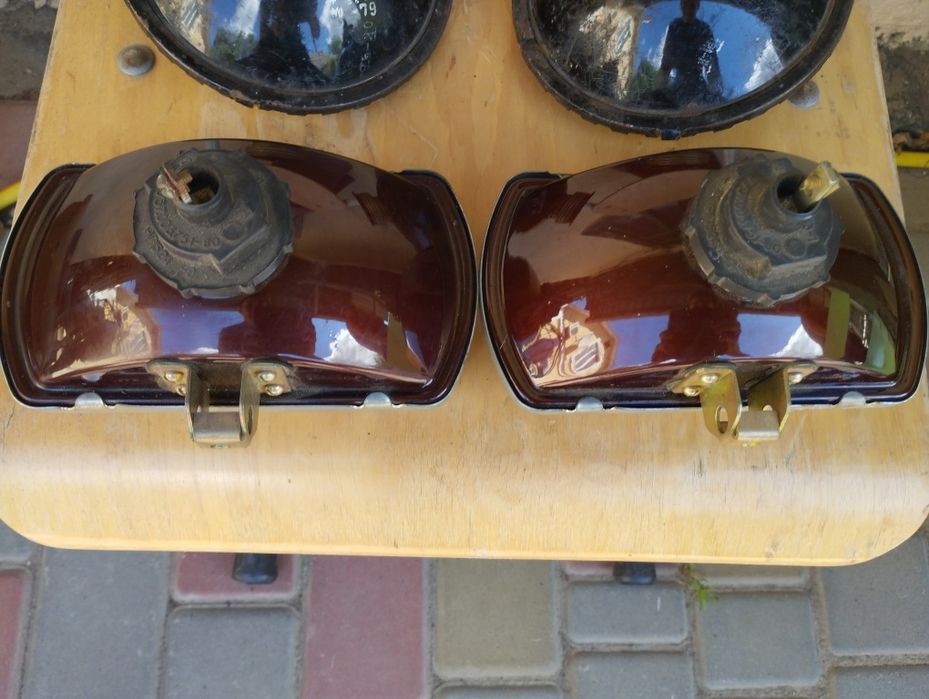 Продам фари на газ-24