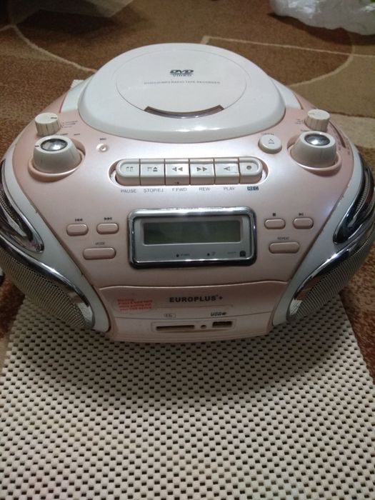 Видео и музыкальный проигрывать