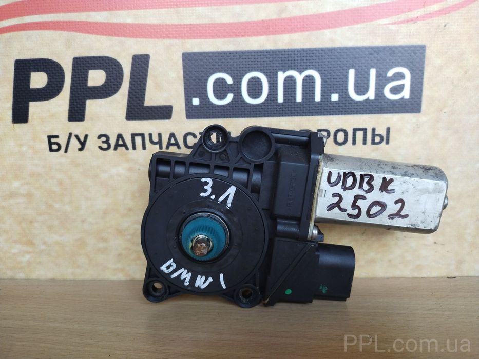 BMW 1 E87 04-11 моторчик стеклоподъемника задний левый 5 pin 71002603