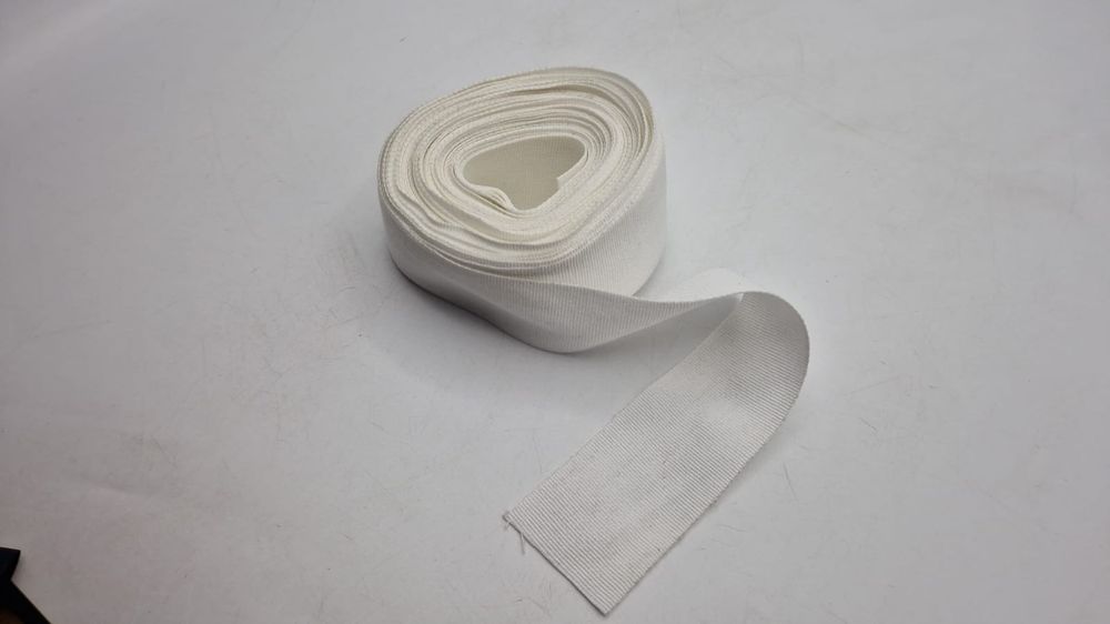 Tasiemka biała kupon 10 m.x 4,50 cm.*