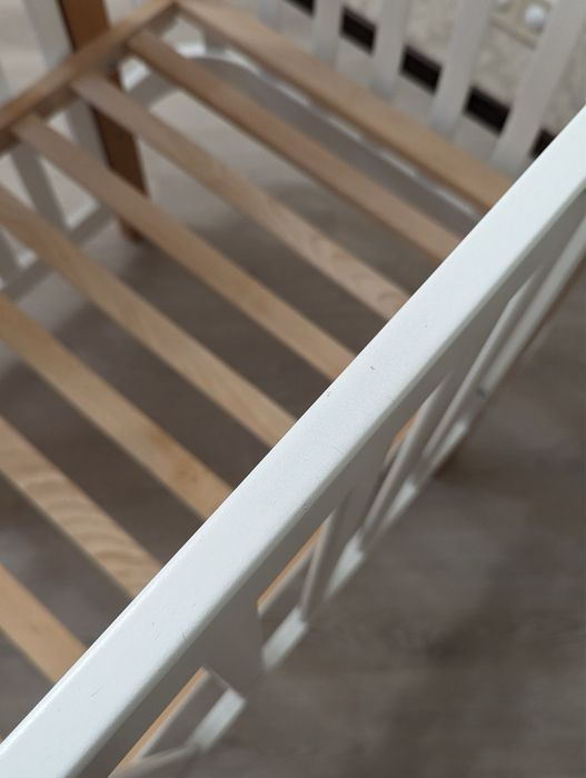 Продам дитяче ліжечко в ідеальному стані+матрац