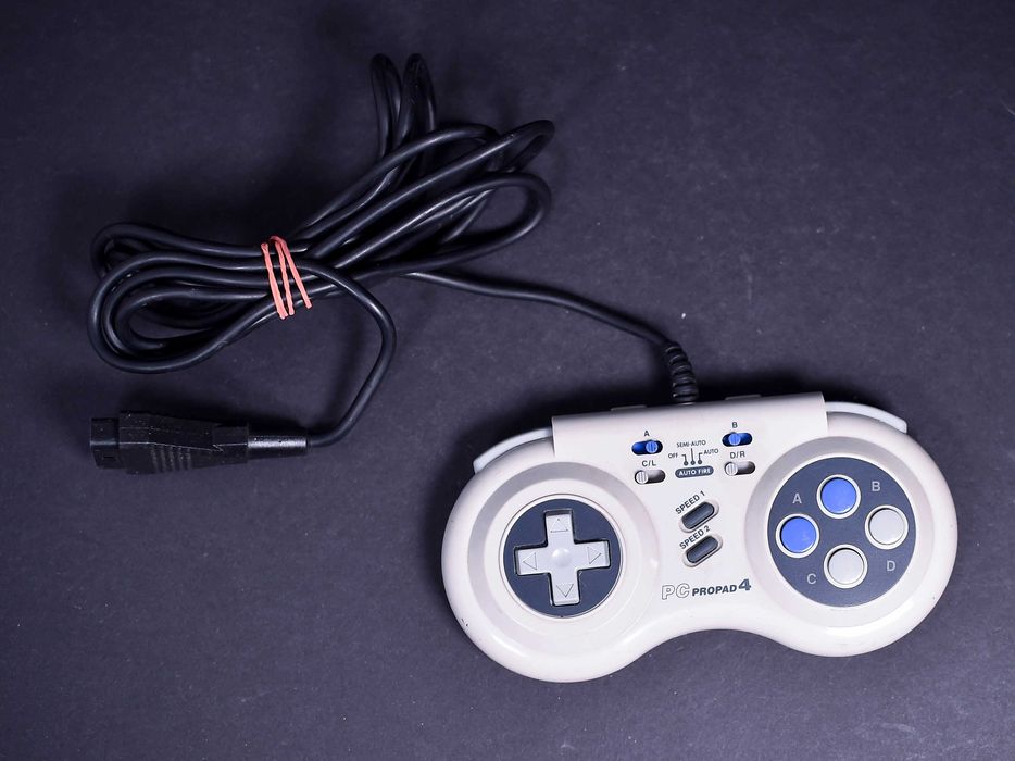 PC ProPad 4 Gamepad Gaming Video Game Controller by InterAct SV-231