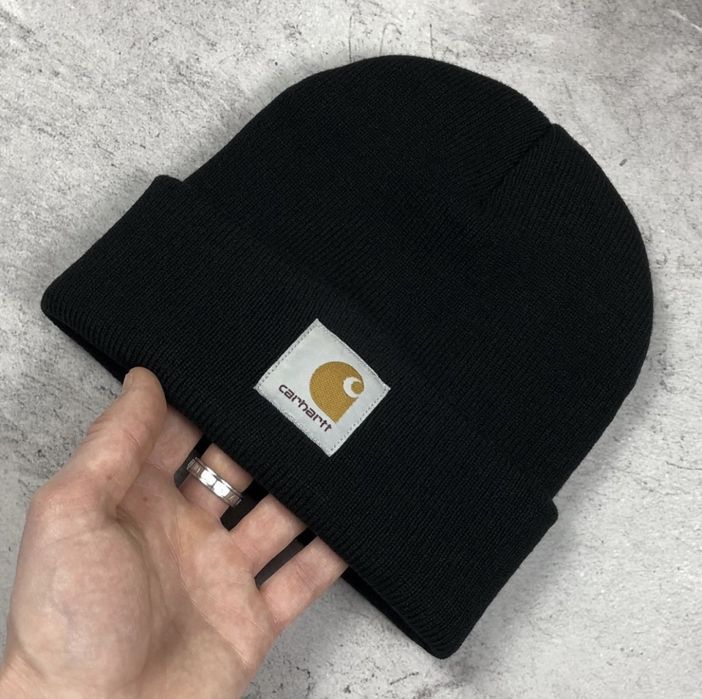 Carhartt шапка чорна