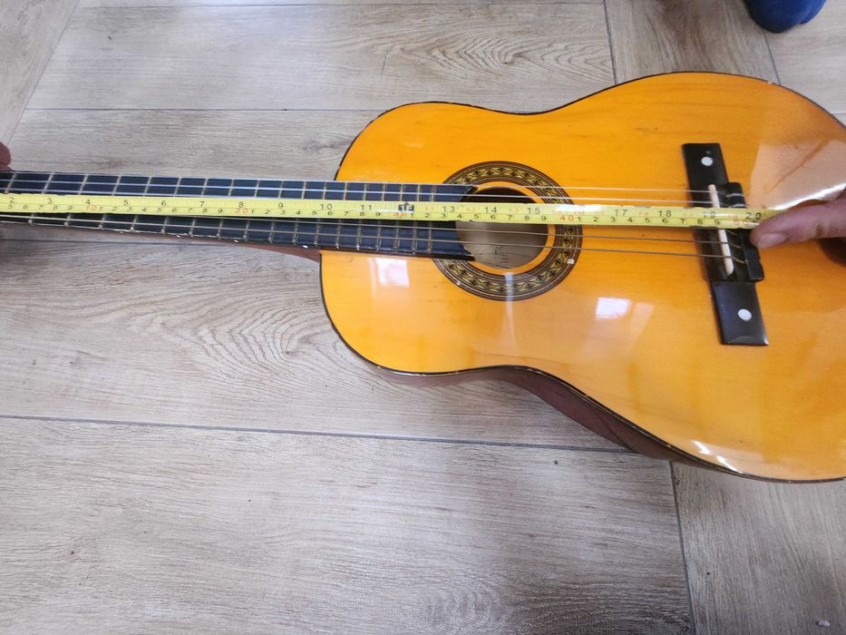 Gitara mała klasyczna dla dziecka używana stan dostateczny