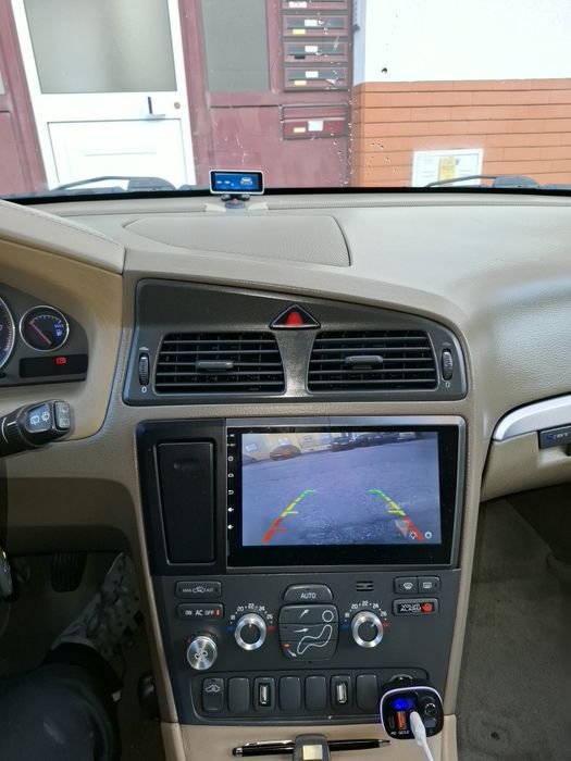Volvo v70 2.0 turbo  R designe GPL — photo 5