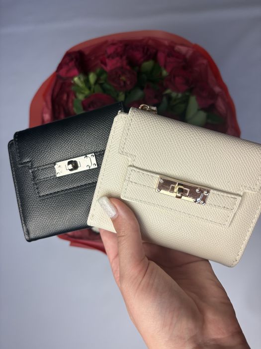 Жіночий наманець в стилі Hermes