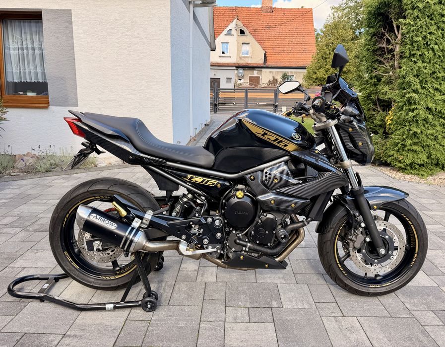 Yamaha XJ6n 2010