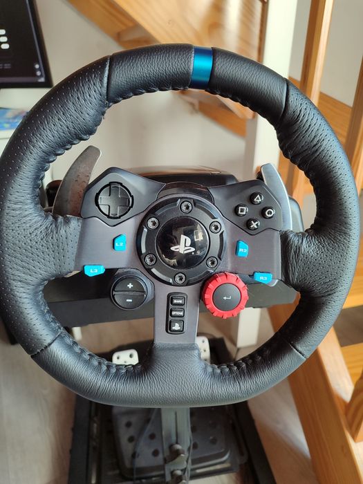Volante Logitech G29 + Pedais + suporte + Mudanças 
Volante + Pedais LOGITECH G29 Driving Fo