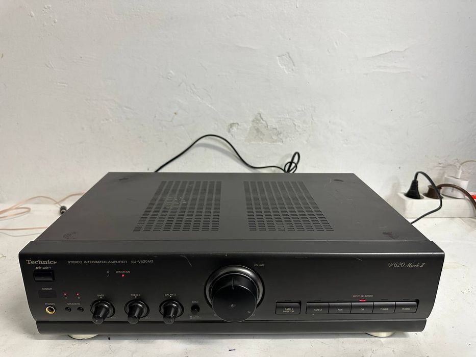 Wzmacniacz stereo Hi-Fi Technics SU-V620M2 | 2 × 100 W | Class A | Phono MM | A/B