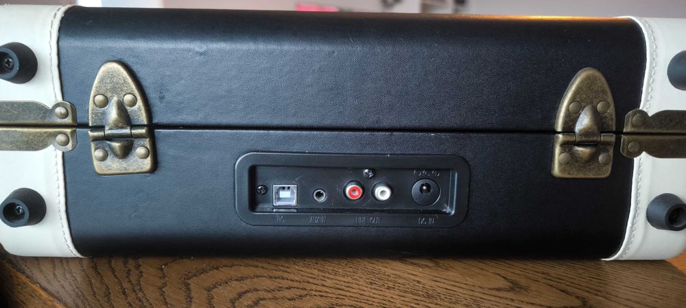 Crosley Gira-Discos - CR6019A BK