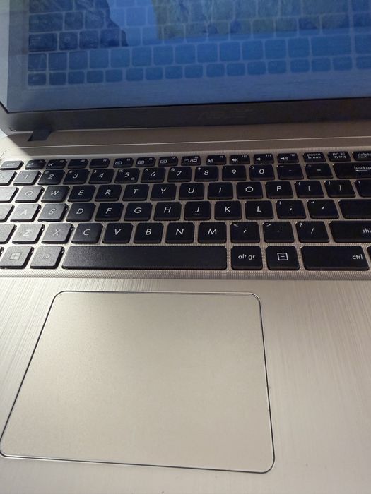 Laptop ASUS X540L