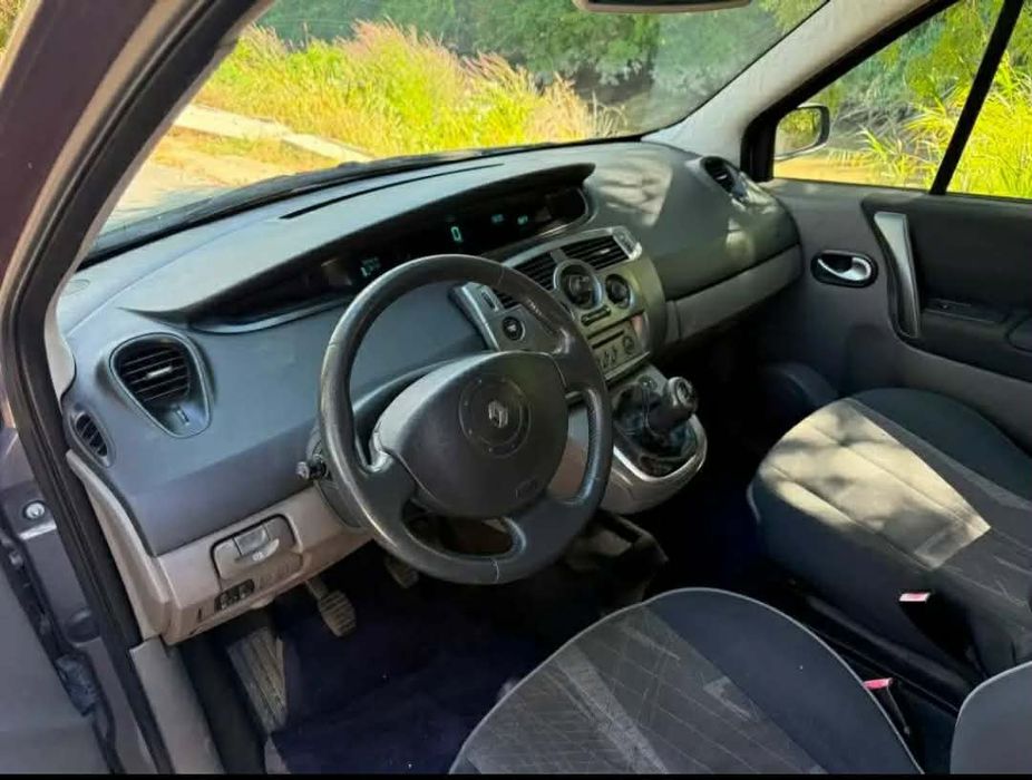 Renault Scénic — fotografia 7