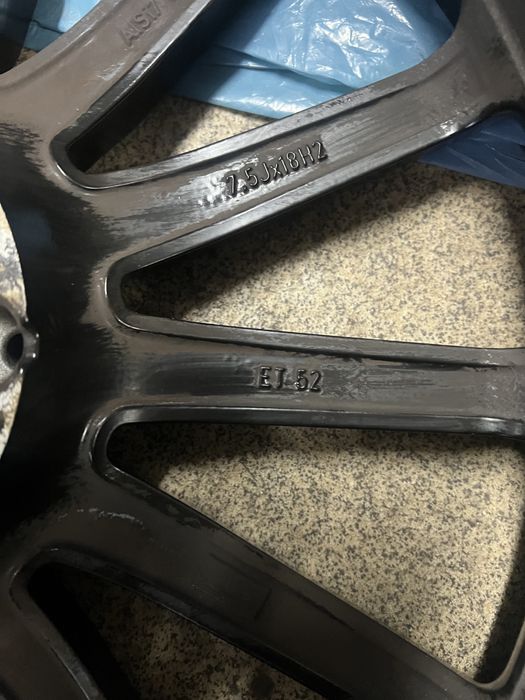 Felgi 18” AMG opony letnie 225x40x18r. Mercedes CLA