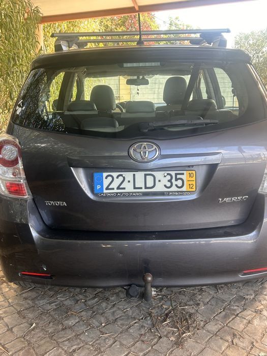 Toyota verso de 7 lugares foto 3