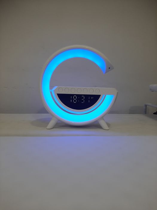 Lampka, budzik led z wbudowanym głośnikiem