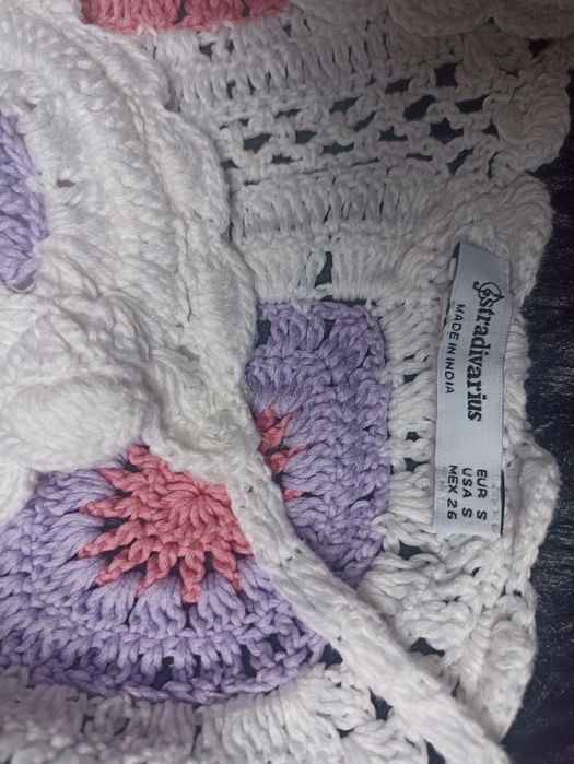 Stradivarius top ażur śliczny