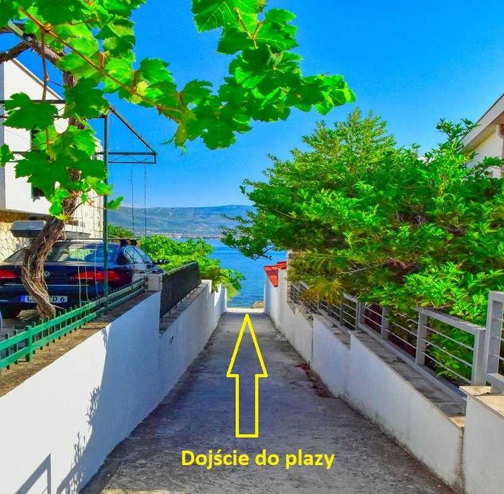 Chorwacja , basen przy plaży, dom Akord