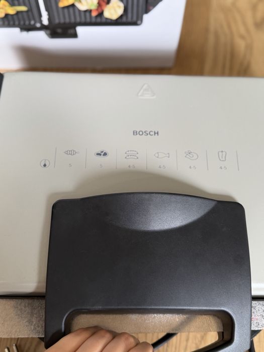Grill elektryczny BOSCH