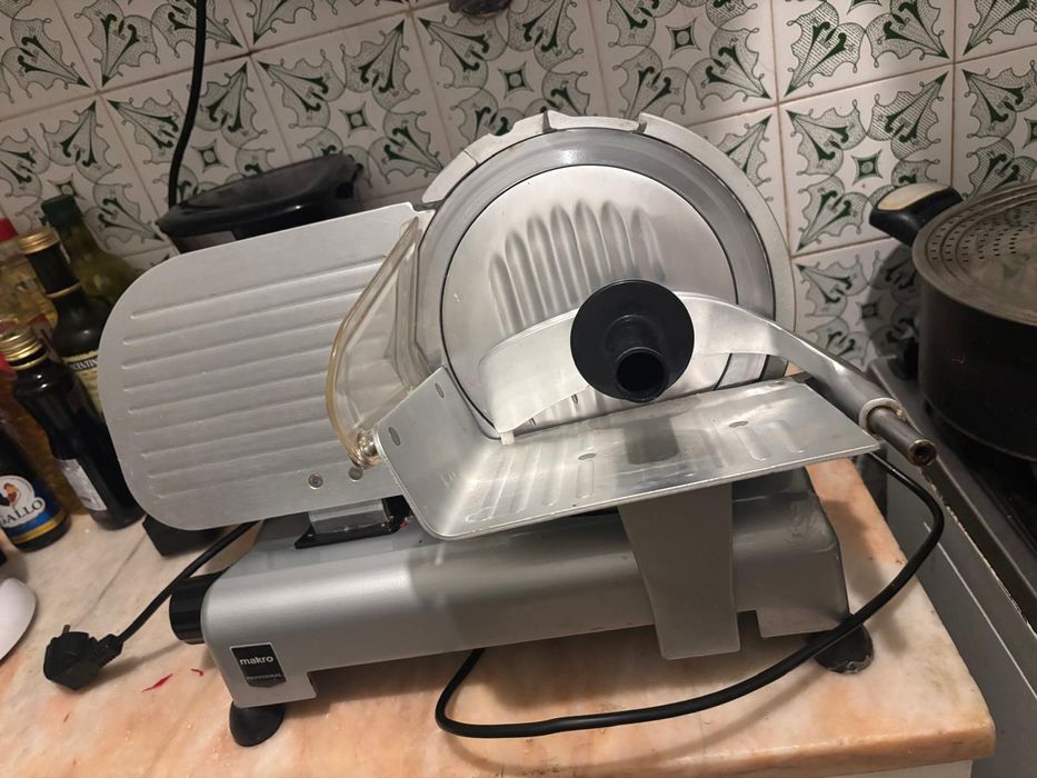 Maquina fatiadora profissional