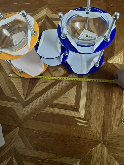 Стойки для собак. С мисками. Акрил