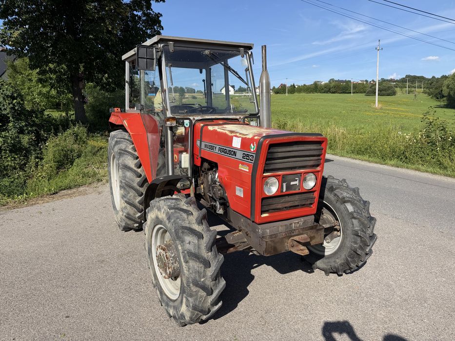 Massey Ferguson 253 traktor 4x4 ciegnik rolniczy 4x4