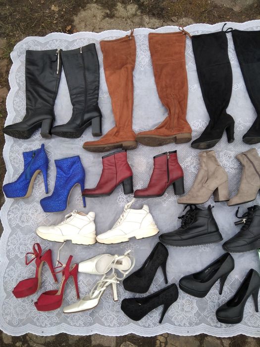 Обувь р39 зимние кожаные сапоги  кроссовки туфли босоножки ботинки