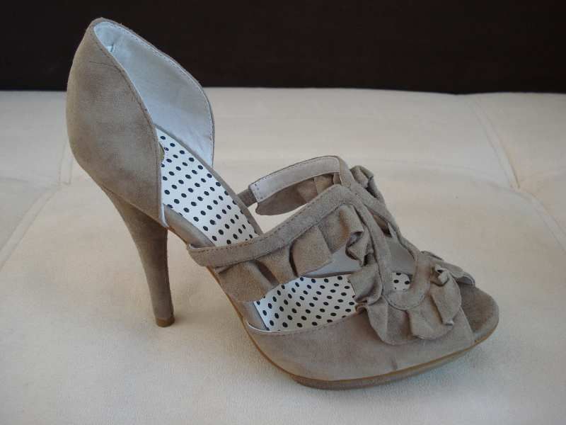 Sandały I'S LONDON roz.37 -- NOWE --