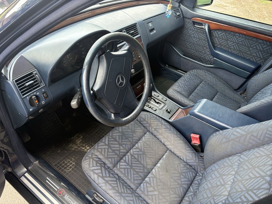 Продам МЕРСЕДЕС W202 дизель