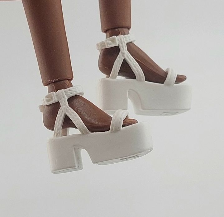 Buty dla lalki Barbie białe płaskie koturna