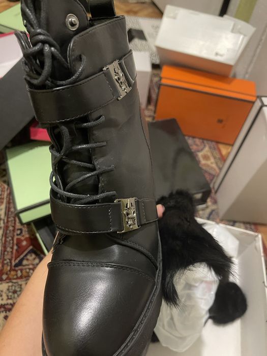 Зимние ботинки на платформе