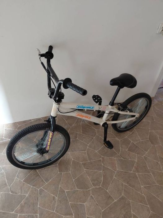 Sprzedam rower BMX biały Firmy DHS Jumper