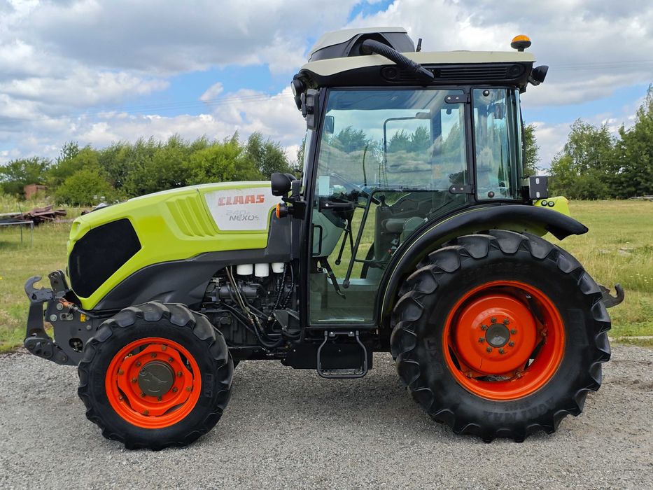 CLAAS NEXOS 240 F | Sadowniczy | Tuz + Wom | miekka oś | Rok 2020