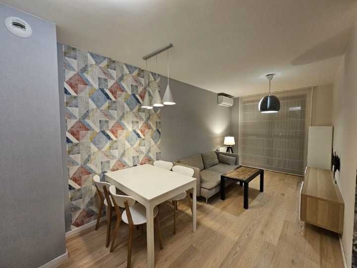 Mieszkanie 3-pok. 50 m², Mistrzejowice, os. Bohaterów Września 84A, zdjęcie 3