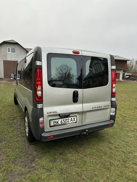 Продам Opel Vivaro 1.9