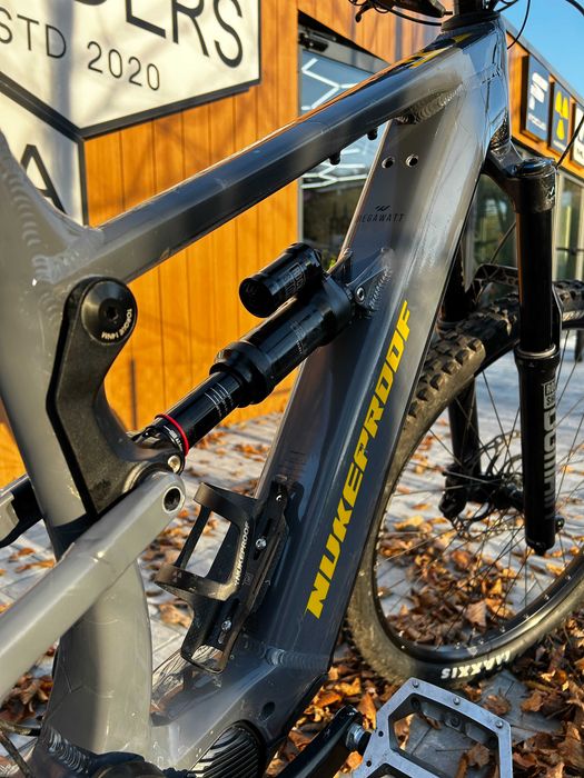 Rower Elektryczny do enduro Nukeproof Megawatt