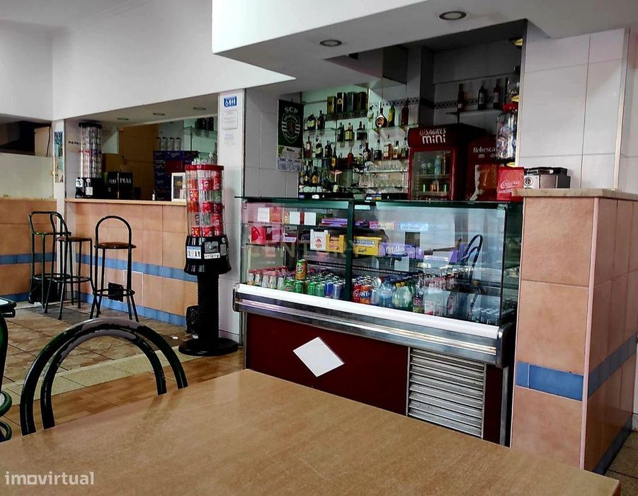 Espaço Comercial - Casal de Cambra, Sintra
