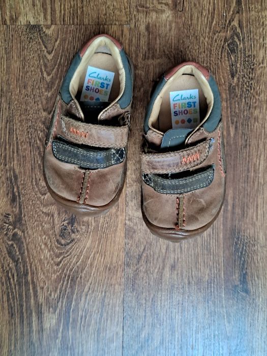 Clarks buciki na rzepy skóra roz 20,5
