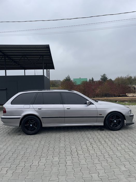 Продам BMW Е39 газ/бензин