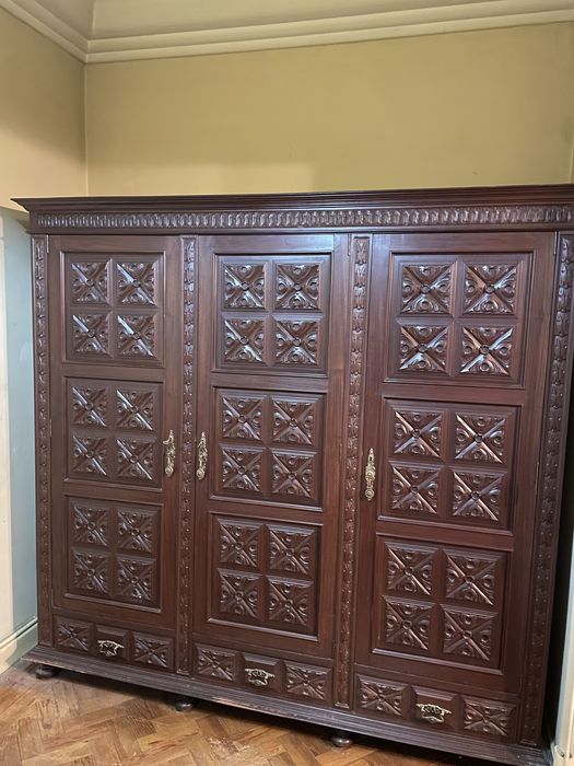 Mobília de quarto de casal antiga