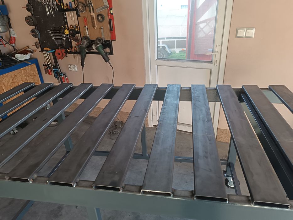 Stół warsztatowy spawalniczy montażowy ślusarski 100*200