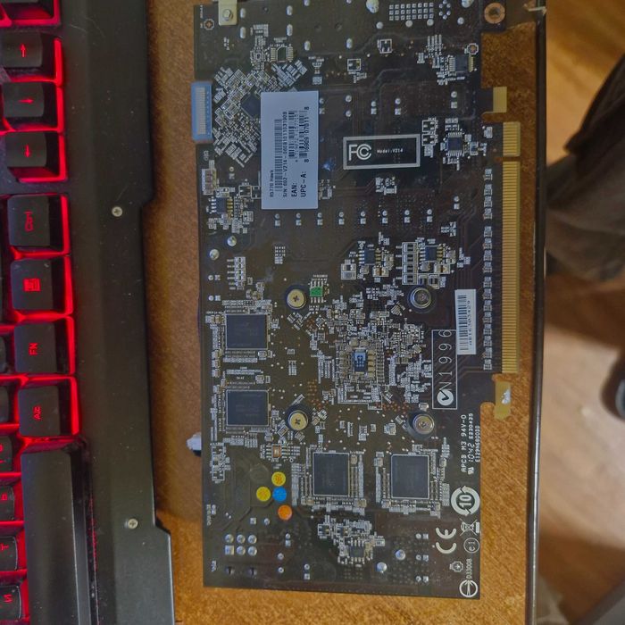 Видеокарта MSI Radeon HD5770 (1 ГБ, GDDR5, 128 бит)