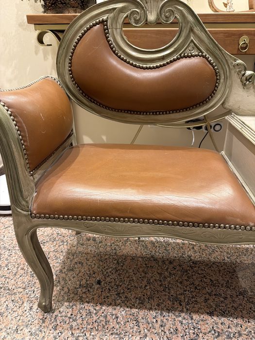 Banqueta antiga para recuperacao