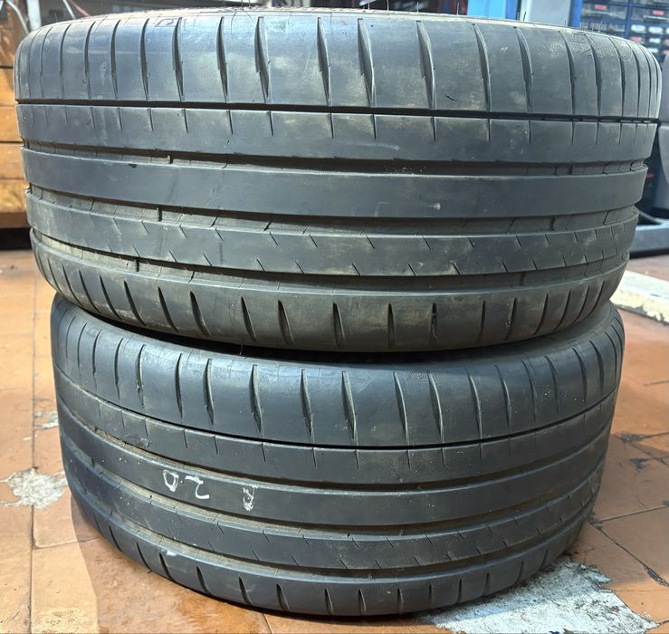 Pneus  Michelin 235/35/20