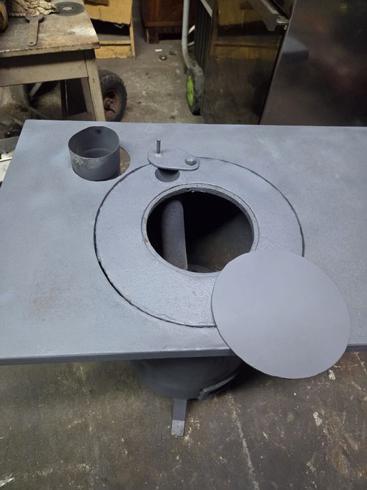 Salamandra em aço com placa de aquecimento