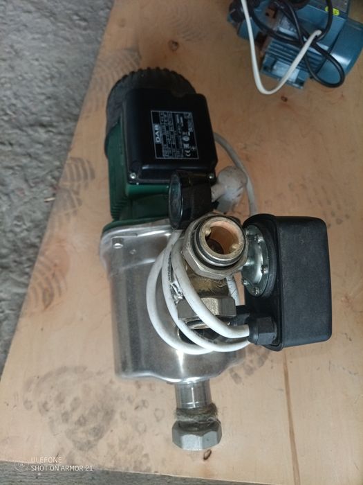 Насос водяной с автоматикой