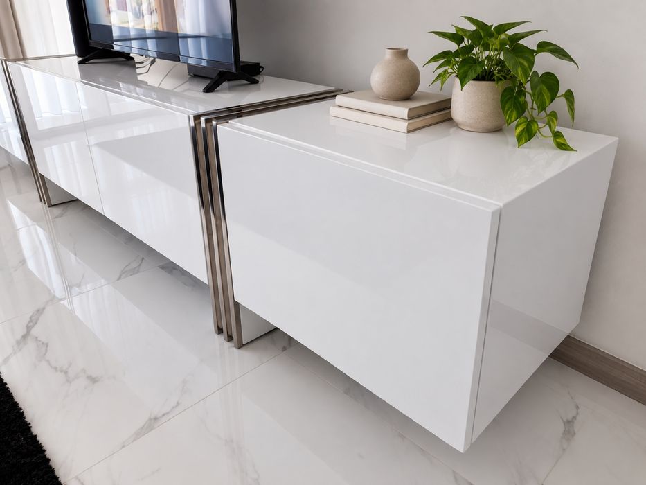 Móvel Tv 4Portas Branco Alto Brilho e Inox Polido