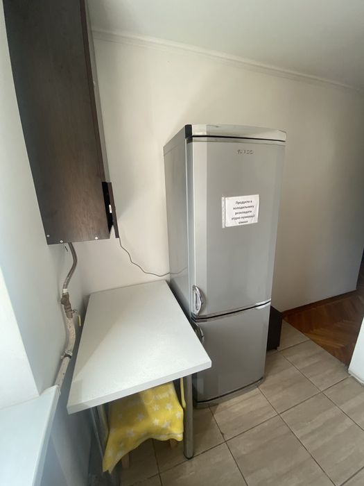 Окрема кімната подобово біля парку Шевченка