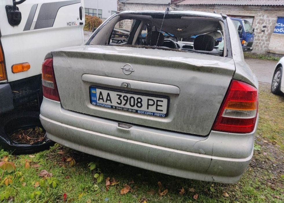 Стоп фара фонарь правый опель астра ж OPEL ASTRA G седан