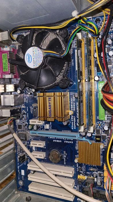 Комп'ютер. Системний блок. Монітор