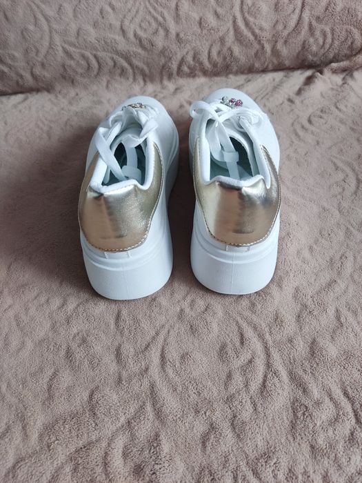 Adidasy damskie nowe